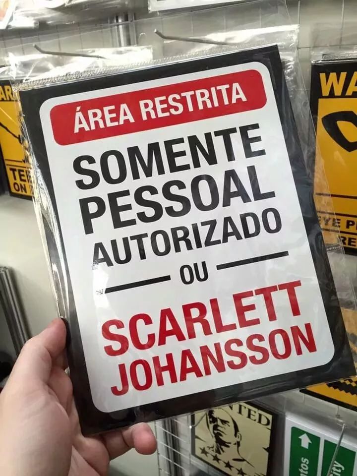 Área Restrita - Scarlett Johansson