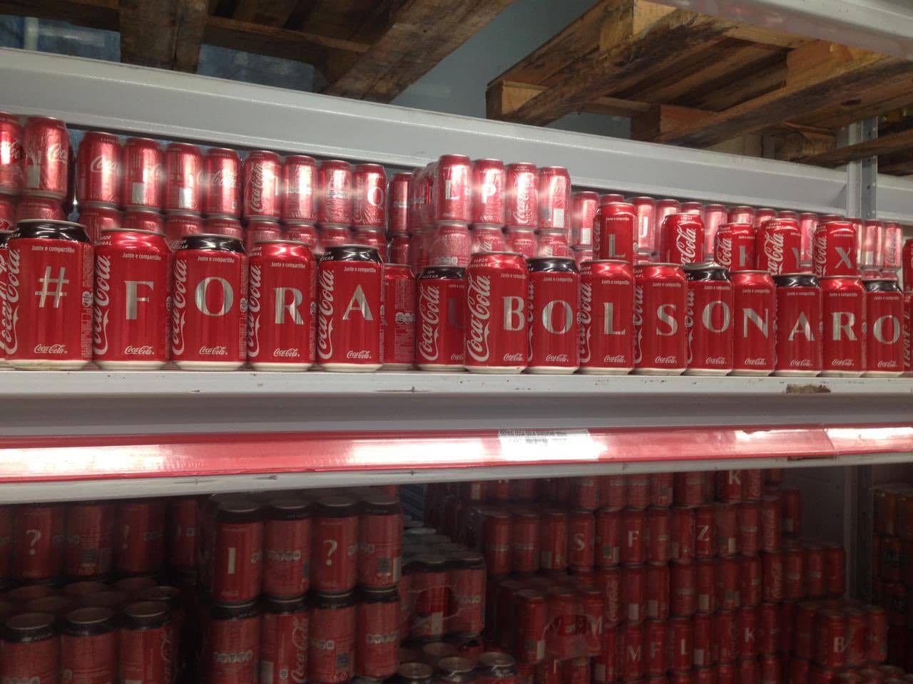 Coca-Cola #FORABOLSONARO